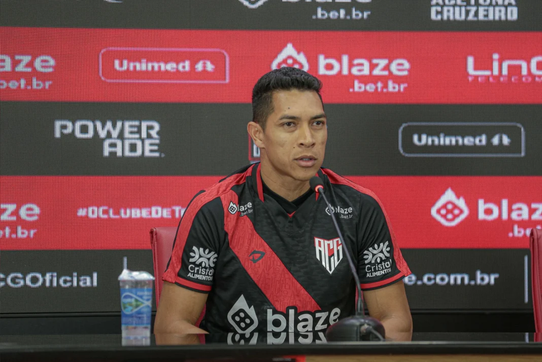 Igor Henrique - Atlético-GO (Foto - Bruno Corsino)