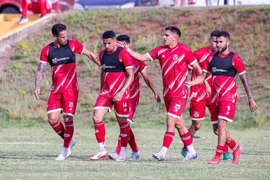 Ser Rubra é honrar a camisa em cada treino, em cada jogo, em cada detalhe.É lutar até o último m
