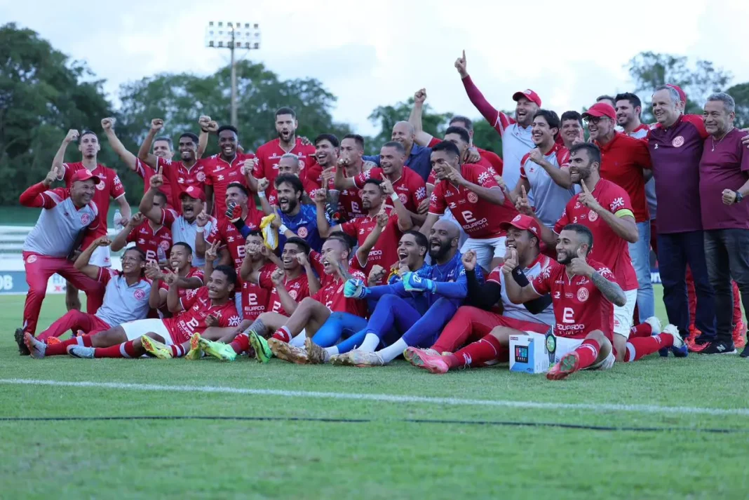 anapolina classificada semifinal do goianão fevereiro de 2026