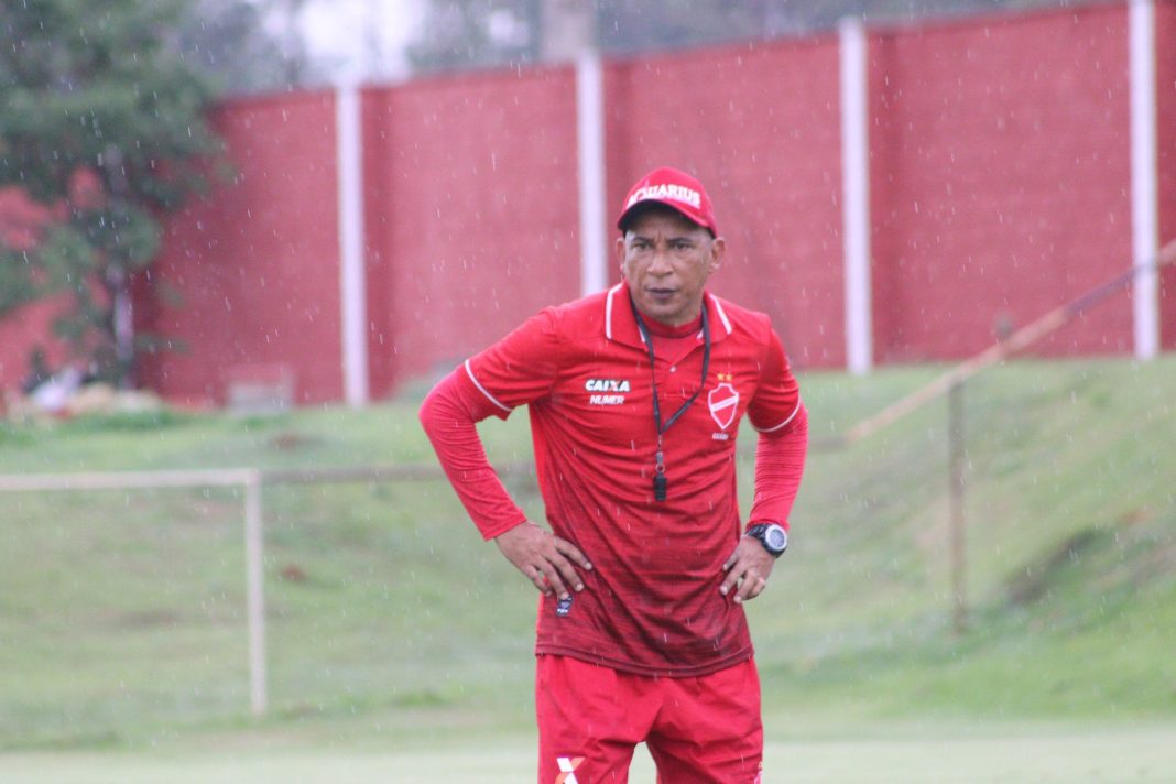 Hemerson Maria - Técnico (Foto - Douglas Monteiro)