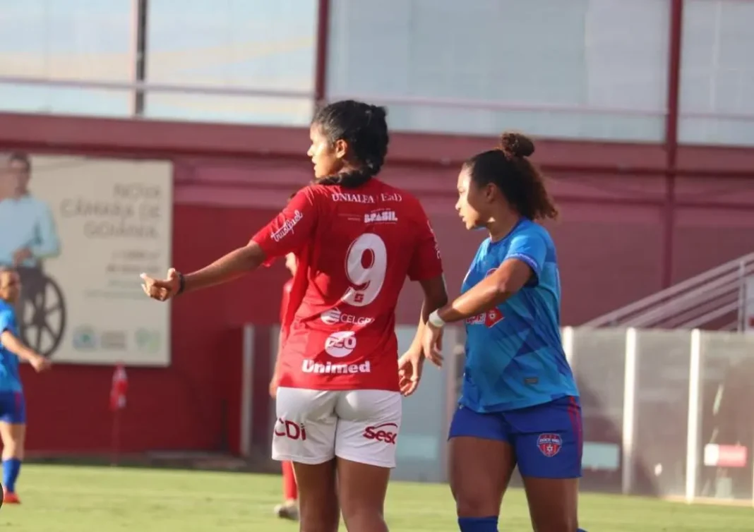 Vila Nova x Doce Mel - Futebol Feminino (Foto - Vila Nova Olímpicos)